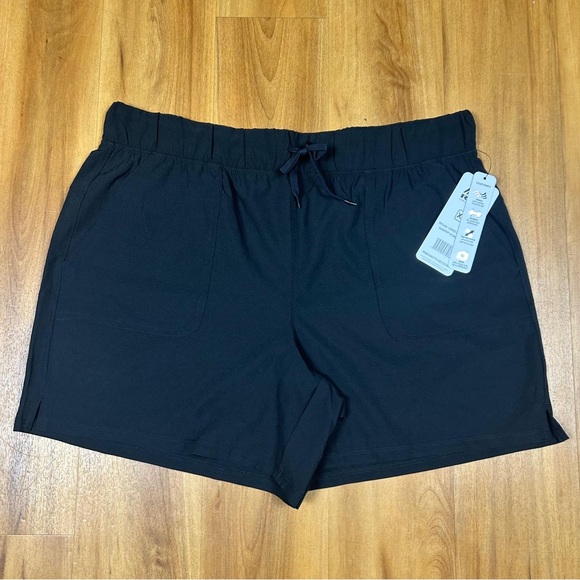 RBX Women’s Black Athletic Shorts Lightweight Performance Size XL/TG - Picture 1 of 10